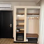 Hotel Oji Boutique *