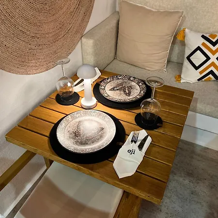 Oji Boutique מלון *