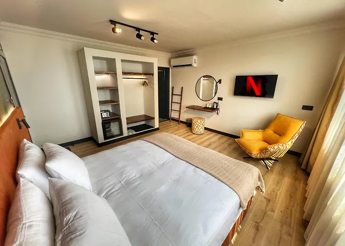 Oji Boutique فندق *